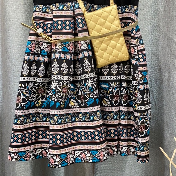 LIKE🆕 GIRL HALTER PARTY DRESS - Picture 2 of 5